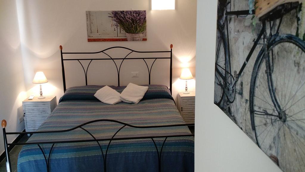 Hotel The 5 Terre Riomaggiore Zimmer foto